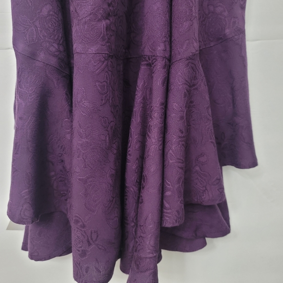 BAND OF GYPSIES RODEO DR BROCADE RUFFLE WRAP MIDI DRESS - Picture 5 of 8